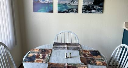 One bedroom top floor condo with Mountain View from bedroom and covered parking