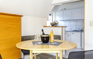 Apartment (kleiner Seehund) | Living room
