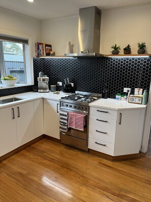 Fridge, microwave, oven, dishwasher