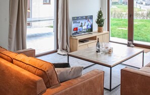 House | Living room | Smart TV