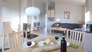 House (Strandblick 22) | Living room | TV - Strandblick 22 (Brodersby)