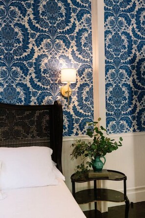 4 chambres, bureau, Wi-Fi, draps fournis