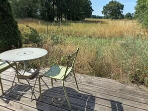 Outdoor dining - Apartment in the historic bakery (Luckau/Wendland)