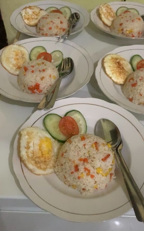 Breakfast meal - Lembah Rinjani Villa & Resto Syariah by ecommerceloka (Sembalun Lawang)