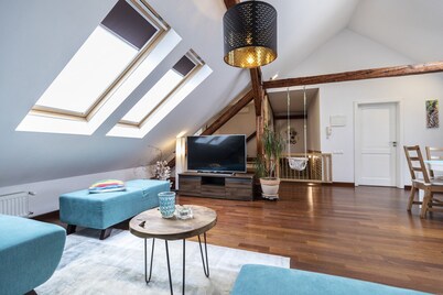 Beautiful and Romantic Penthouse With 2 Terraces