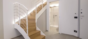 The sea is just around the corner, quiet apartment with interior view