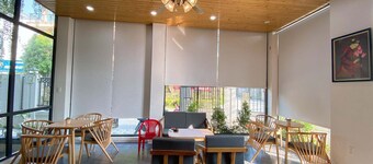 Encens villa and spa features a bar, garden, terrace, and free WiFi