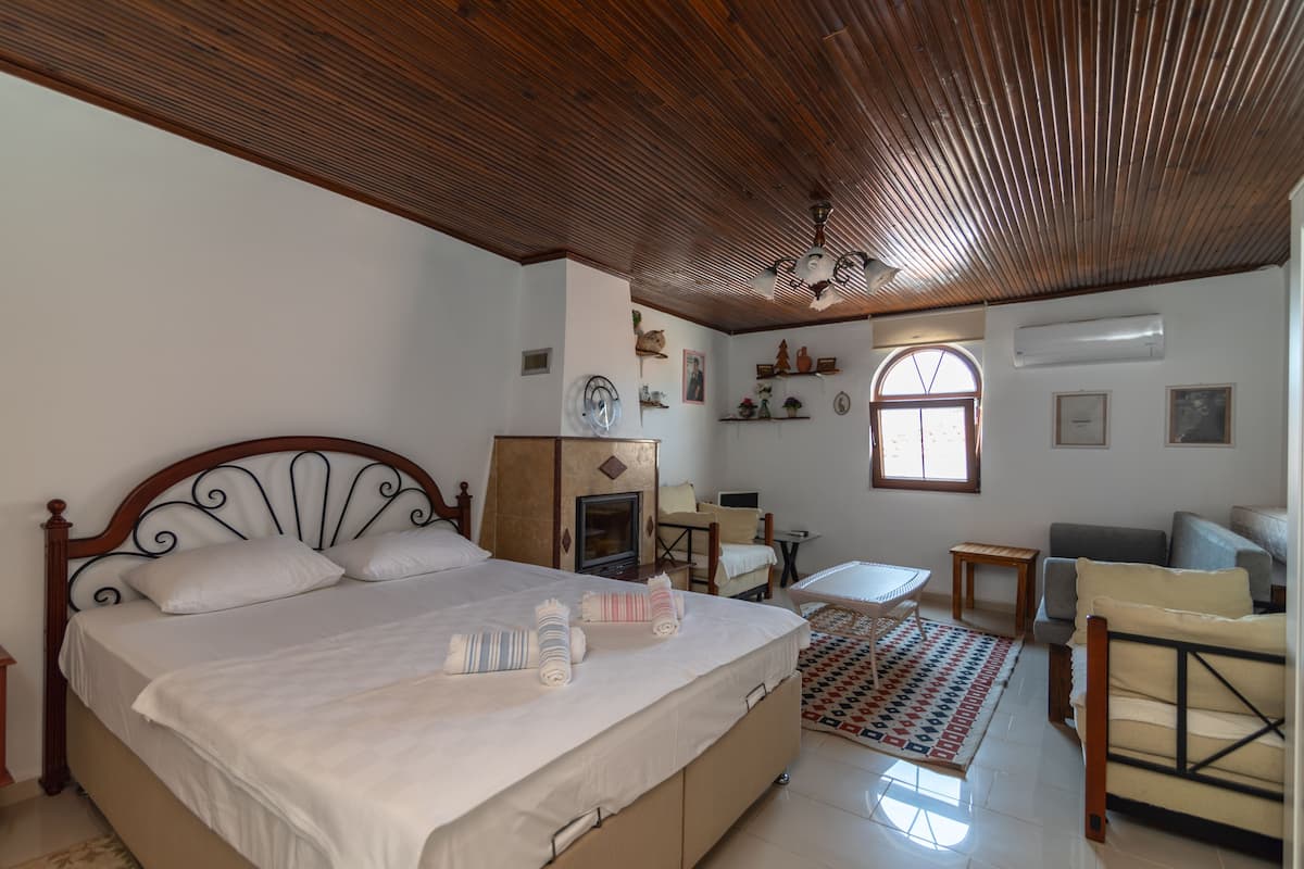 客房, 非吸煙房, 部分海景 | 免費 Wi-Fi