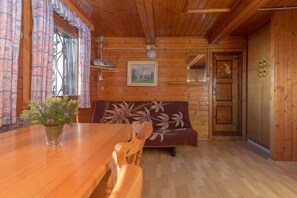 Bungalow, 2 habitaciones, vista a la montaña | Restaurantes