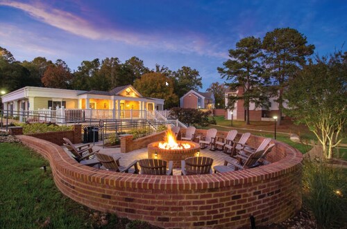 Come Enjoy Wyndham's Patriot's Place