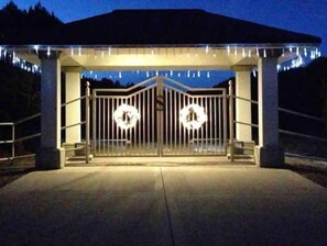 House, 5 Bedrooms, Balcony, Mountain View | Property grounds - Exquisite Mountain Mansion Entire Home (Silver City)