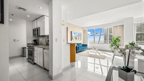 Appartement, 3 chambres, balcon, vue ville | Vestibule