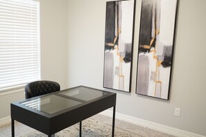 House, 3 Bedrooms, Patio | Interior - The Cosmopolitan Modern, Cozy, New 3bedroom Home (Yukon)