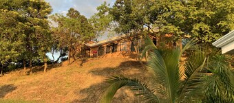 Golf Course Casa With Hillside Vista