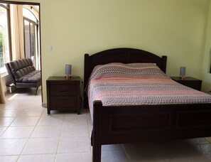 House, 2 Bedrooms, Accessible, Patio