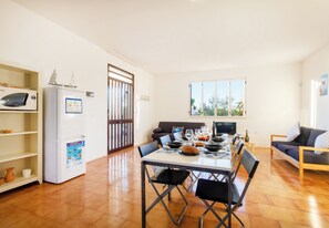 Villa, 3 camere da letto, fumatori, balcone | Pasti