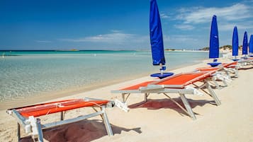 Villa, 3 Bedrooms, Smoking, Balcony | Beach