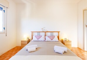 Villa, 3 Bedrooms, Smoking, Balcony | 4 bedrooms - Porto Cesareo Air-conditioned Villa Sleeps 12 Torre Lapillo (Porto Cesareo)