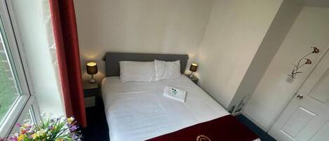 2 bedrooms, free WiFi, bed sheets