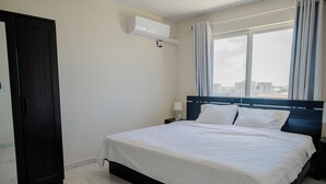 Apartment, 4 Bedrooms, Balcony, Garden View - Spacious 4-bedroom Apartment 2 km From Eagle Beach (Noord)