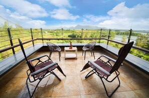 Villa, Multiple Bedrooms, Smoking, Balcony | Property grounds