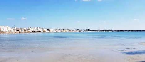 Casa, 2 habitaciones, para fumadores, balcón | Playa
