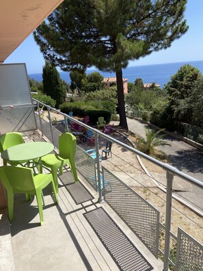 LĂ€genhet | Terrass/Patio