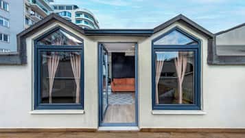 Honeymoon Room | Terrace/patio