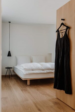 1 Schlafzimmer, Reisekinderbett, kostenloses WLAN, Bettwäsche