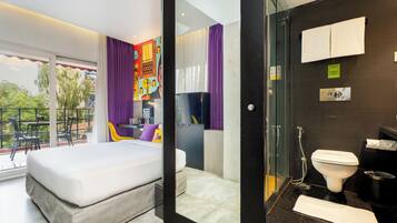 Deluxe Double Room | Egyptian cotton sheets, premium bedding, in-room safe, desk