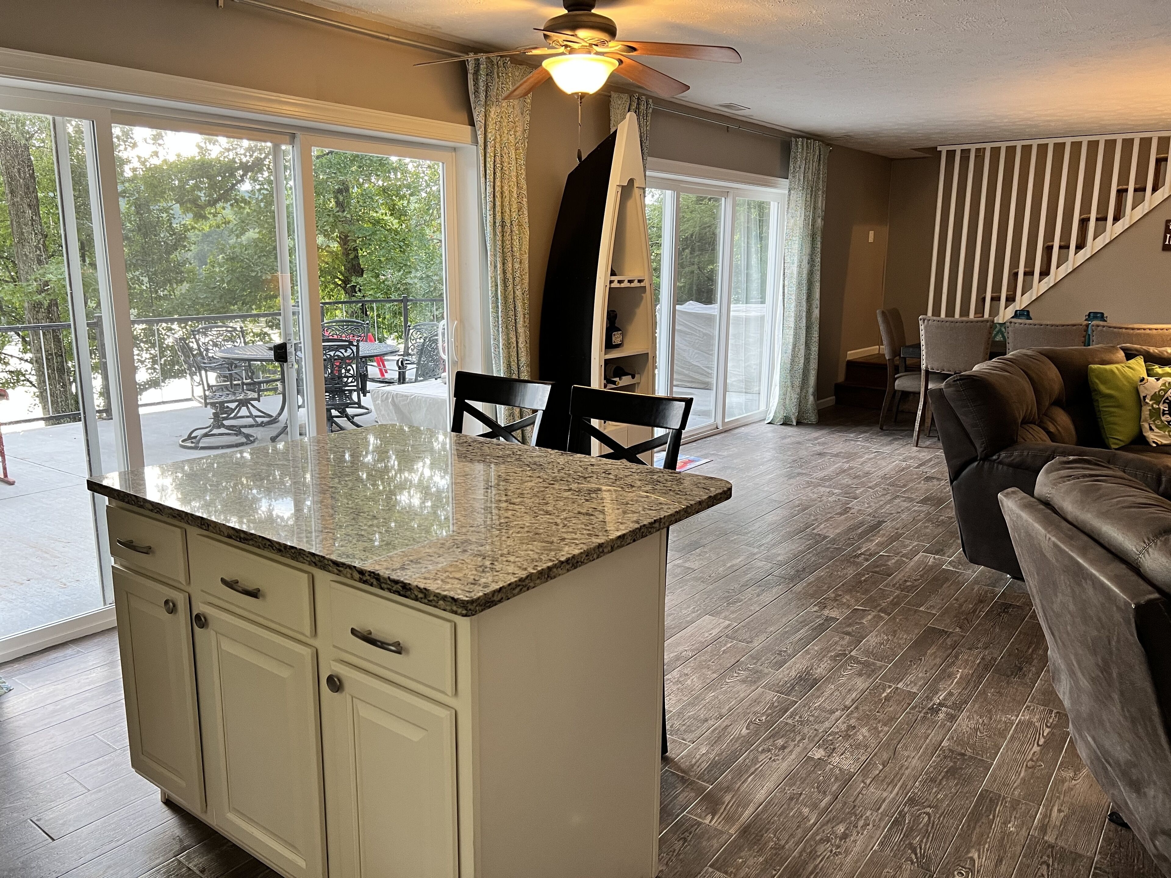 Cozy Lakefront property just steps from the water with breathtaking views!