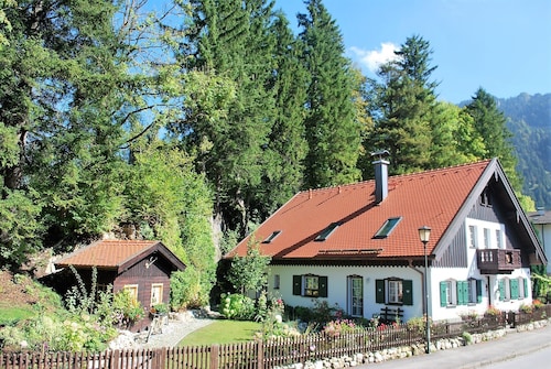 Großzügige Ferienwohnung mit Stil und Charme!