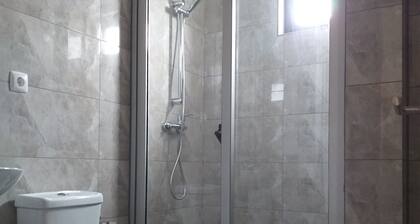 KĂĄ Mena