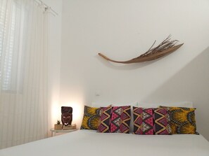 Deluxe Apartment, 2 Bedrooms, Kitchen, Beachside