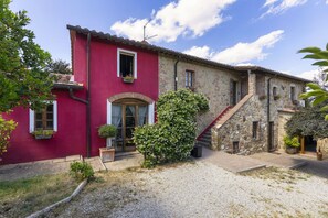 Exterior - Olive tree house (Montepulciano)