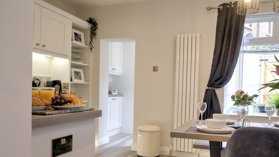 The Belfast Boutique Central Cozy Sleeps7