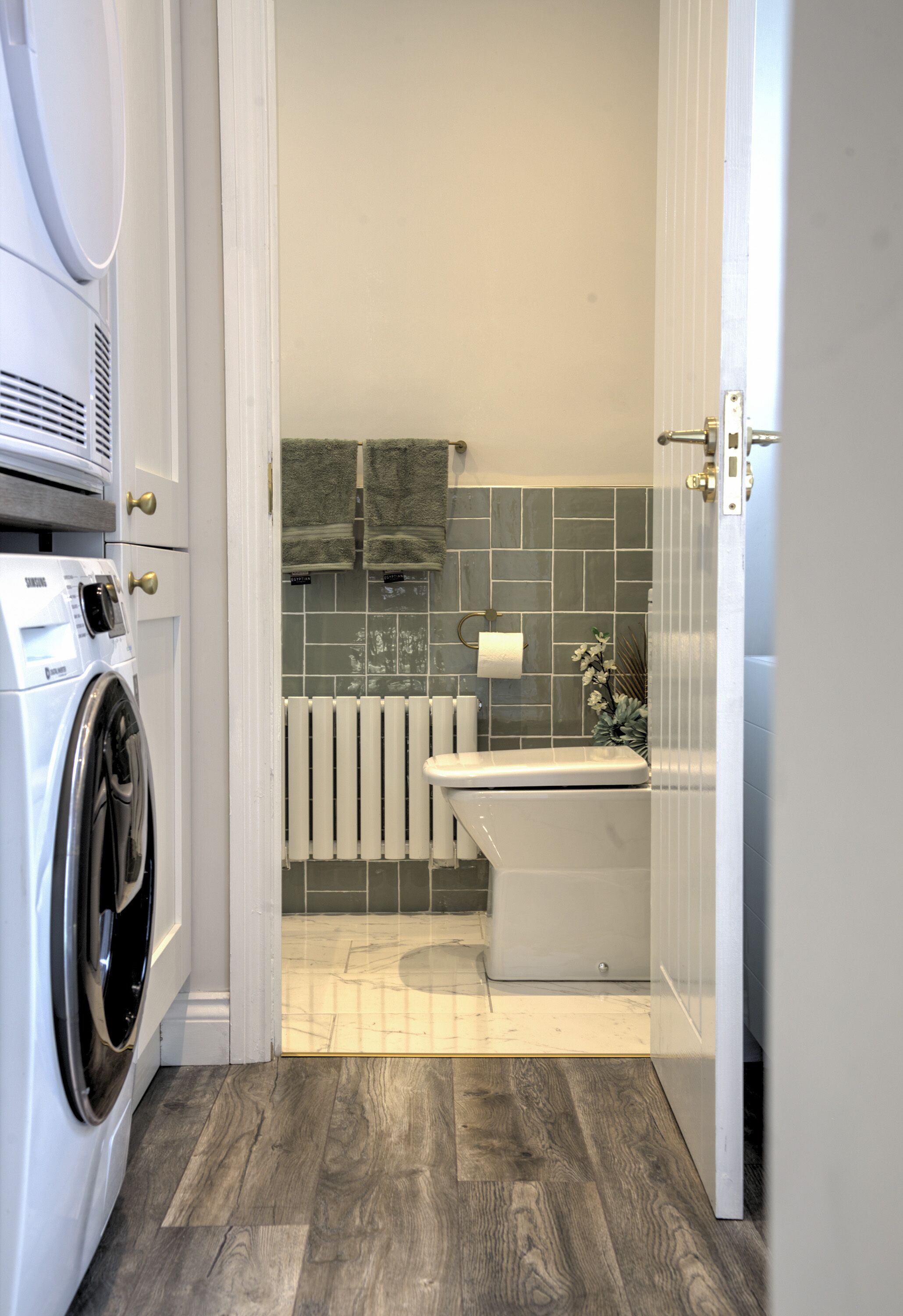 House | Bathroom | Combined shower/bathtub, deep-soaking bathtub, hair dryer, towels