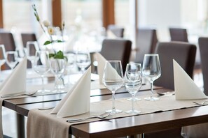 Restaurant - Hotel Różany Gaj - Destigo Hotels (Gdynia)