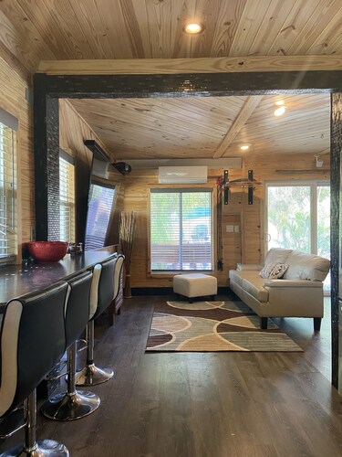 Beautiful Cabin Style Studio Surrounded By Nature