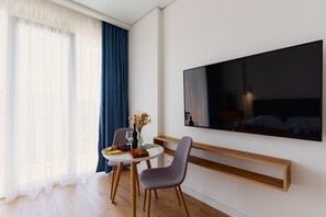 Monolocale | Con stile personalizzato, con arredamento individuale