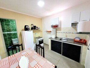 Fridge, microwave, blender, coffee grinder - House Maraca (Ipojuca)