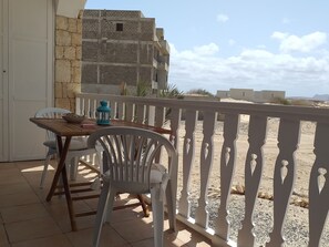 Economy Apartment, 1 Bedroom, Balcony, Beachside | Balcony