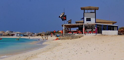 Estoril beach residence