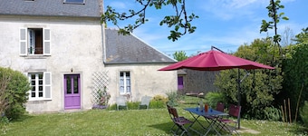 Gite de la Flambardiere, close to the sea and hiking trails,