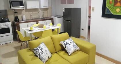 Hermoso Apartamento con Estacionamiento Gratuito
