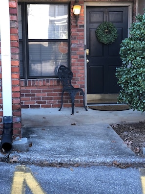 Exterior detail - Highland Suite 102 (Birmingham)