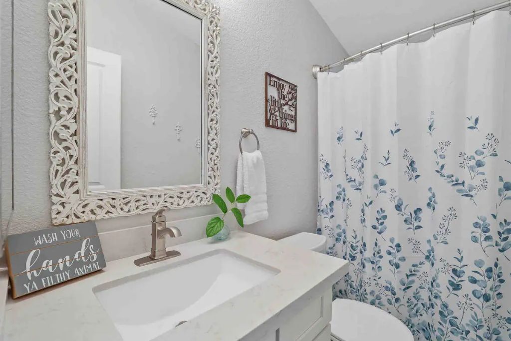 Chill Cottage Backs Forest (Dog Friendly!)