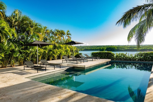 Casa Delfin-Swimming Pool