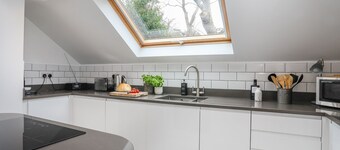 The Old Piggery - a cosy fire that sleeps 2 guests in 1 bedroom