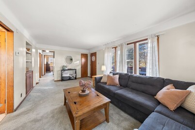 Countryside- 3 Bedroom Home